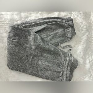 Women’s Forever 21 Gray Jogger Sweatpants Size Medium
